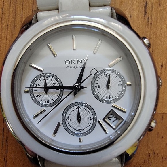 DKNY White Ceramic Watch - Picture 3 of 5